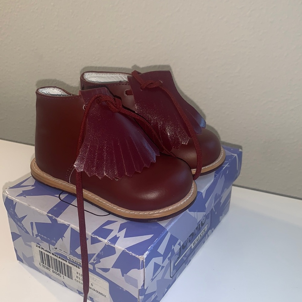 New Josmo Burgundy Shoes Size 5